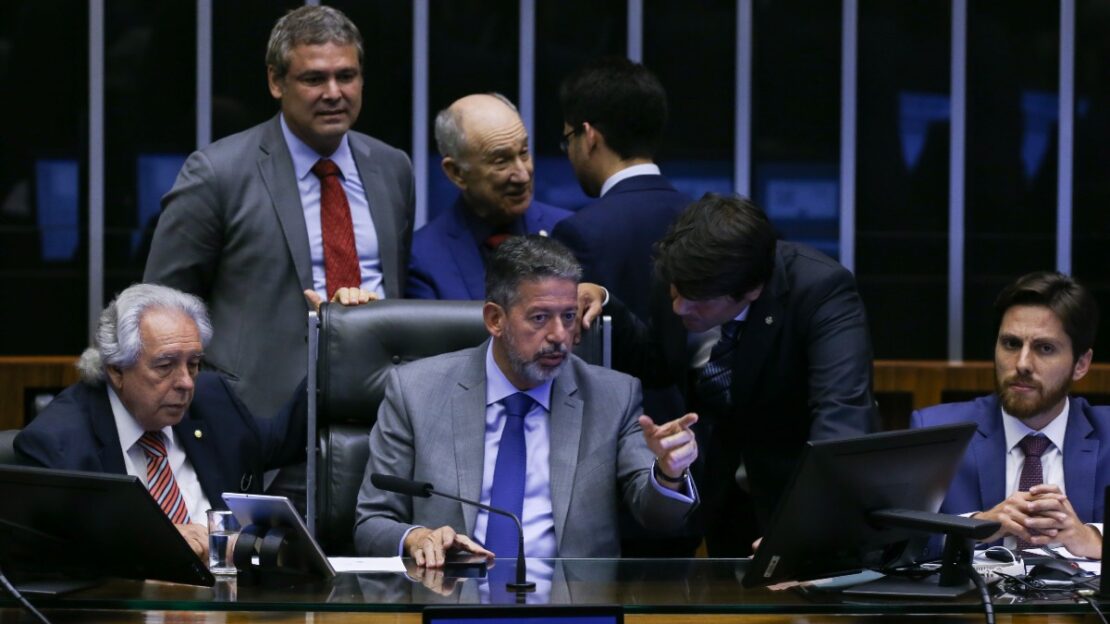 taxação de super-ricos