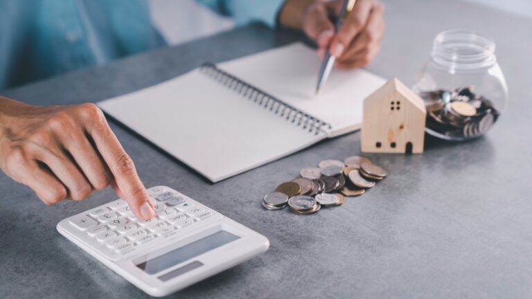 fundos imobiliários de logística e fiis Crédito imobiliário