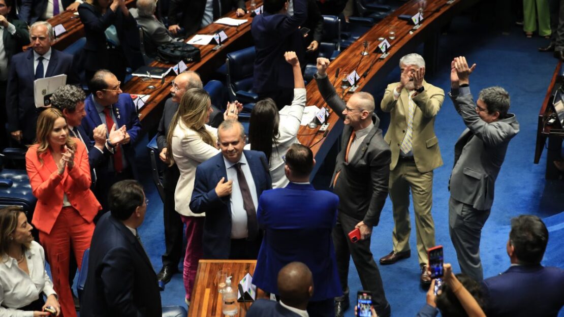 senado aprova reforma