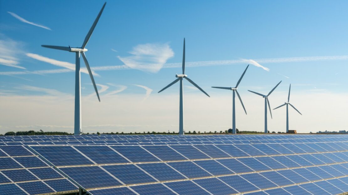 investimentos em energia limpa eólica e solar