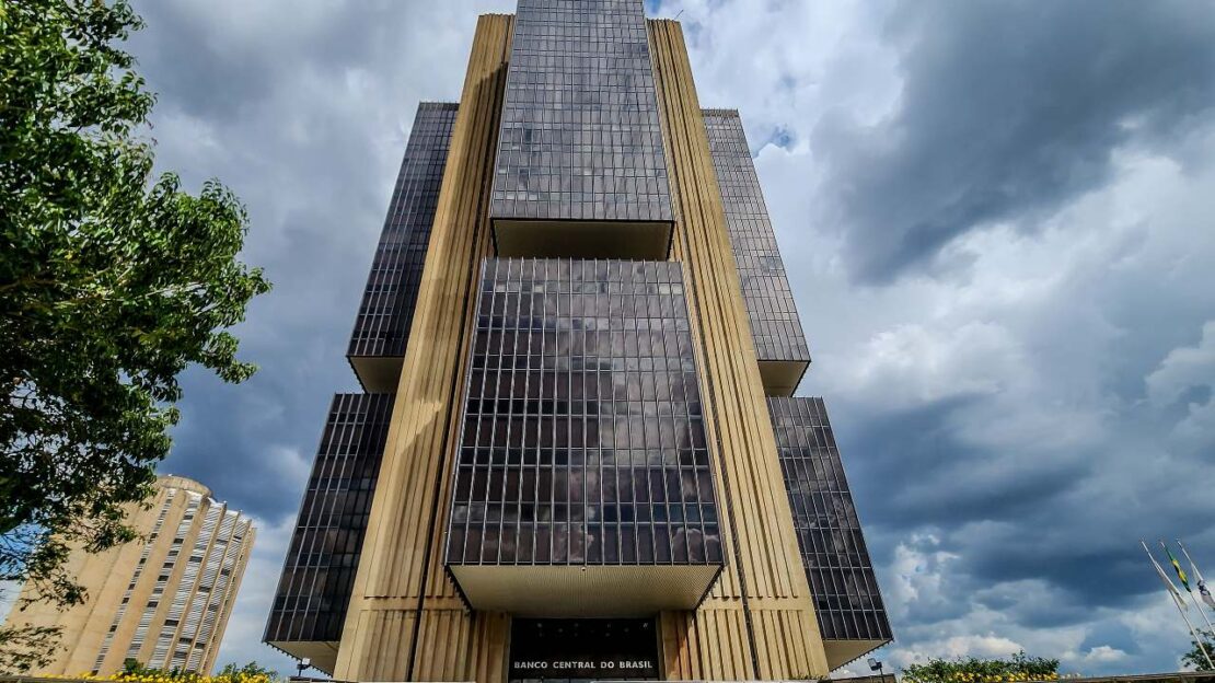 boletim focus e projeção e banco central e inflação