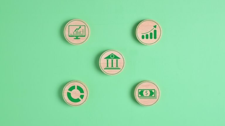 afrouxamento monetário e operações de crédito