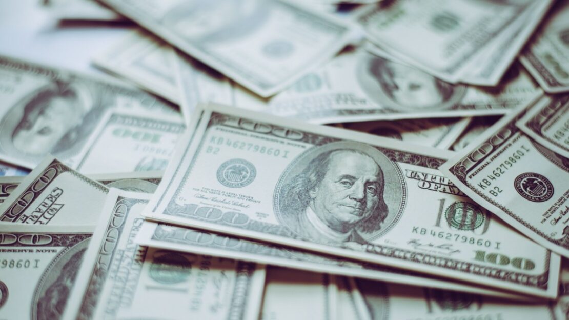 investimentos estrangeiros e investimento