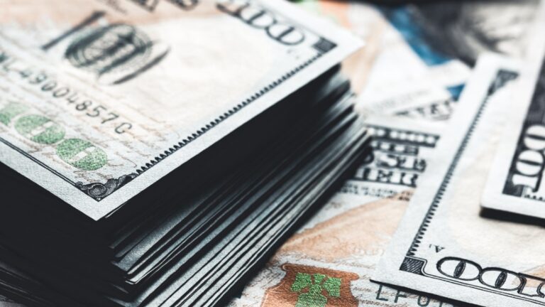 dólar e tesouro