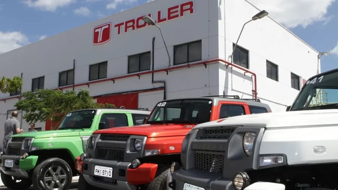ceará e fábrica troller