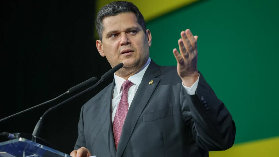 senado e Davi Alcolumbre