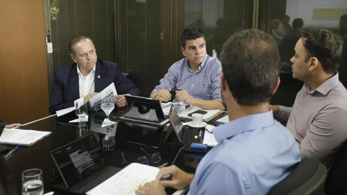 Investimentos privados e ceará