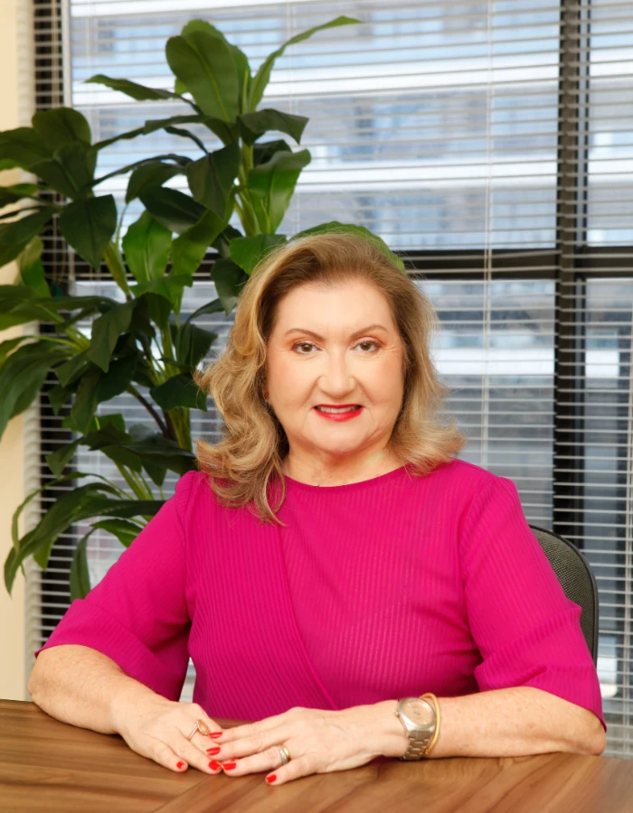 Eveline Correia - diretora da Faculdade Inbec e especialista em governança corporativa