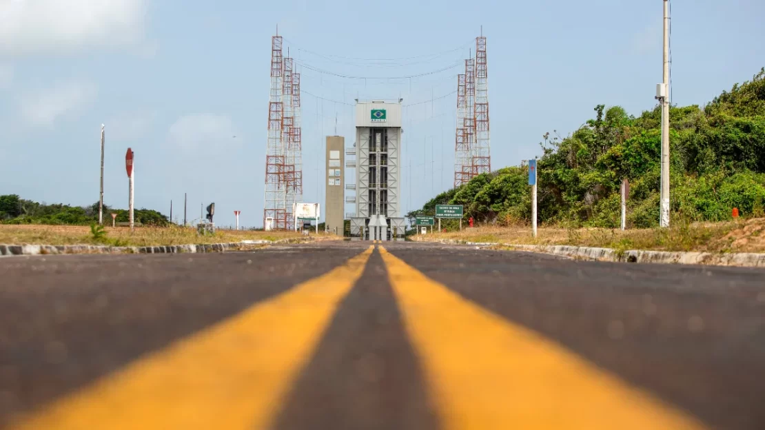 economia espacial e foguete