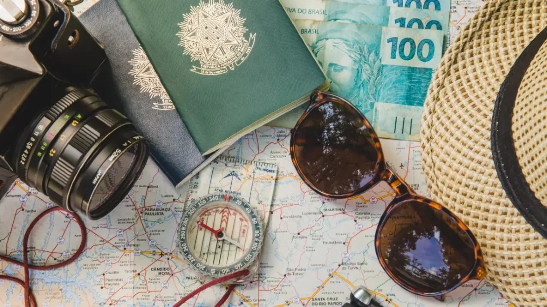 turistas estrangeiros e turismo