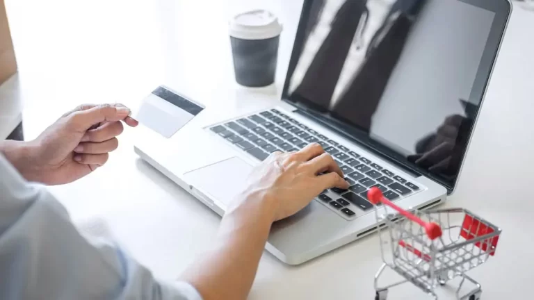 e - commerce