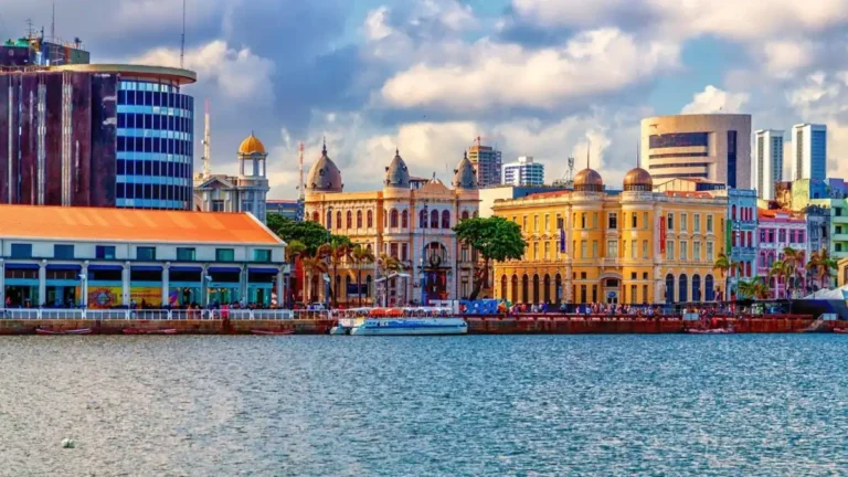 bnb investe em turismo