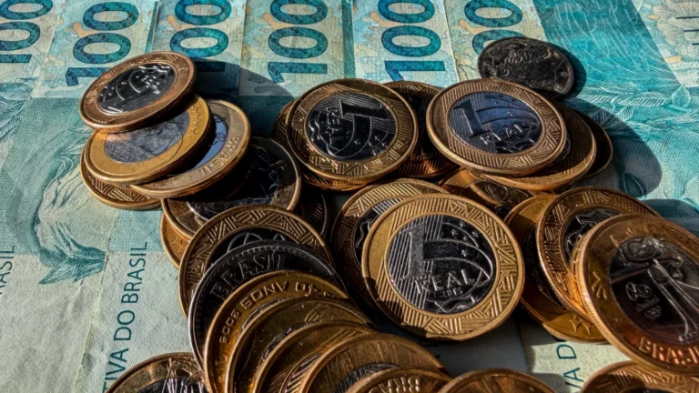 selic economia inflação dinheiro real